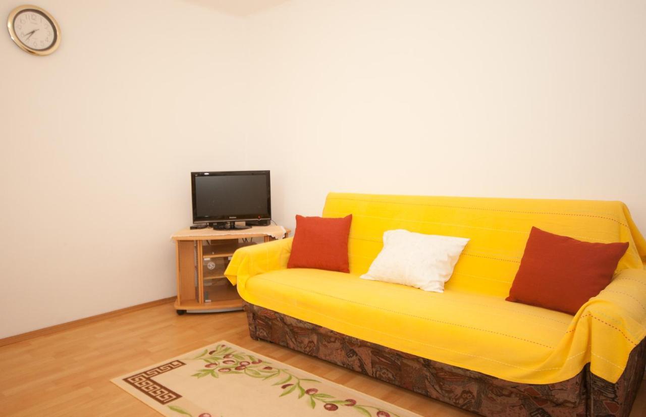 Apartments Katarina Baška Esterno foto